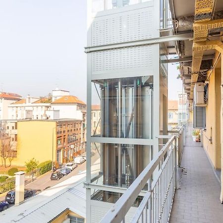 Modern Apartment In Milano Centrale Next To Metro M5 - Sarca 73 Esterno foto