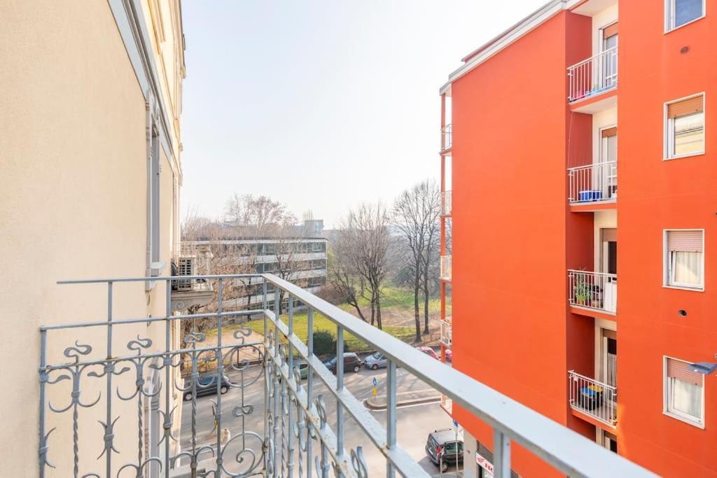 Modern Apartment In Milano Centrale Next To Metro M5 - Sarca 73 Esterno foto