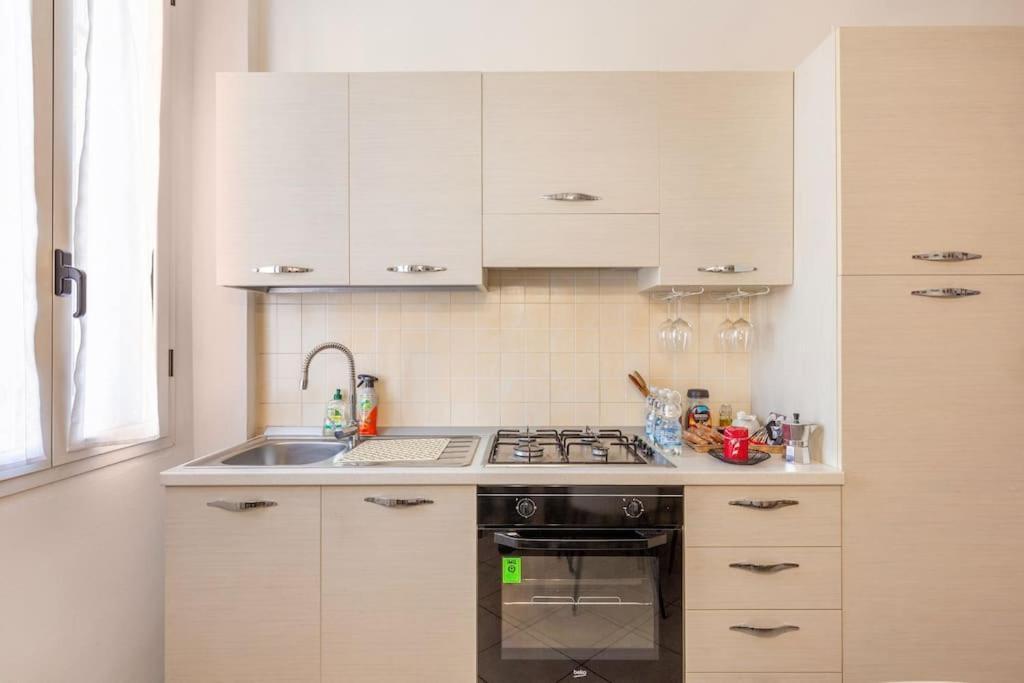 Modern Apartment In Milano Centrale Next To Metro M5 - Sarca 73 Esterno foto