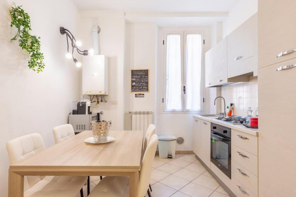 Modern Apartment In Milano Centrale Next To Metro M5 - Sarca 73 Esterno foto